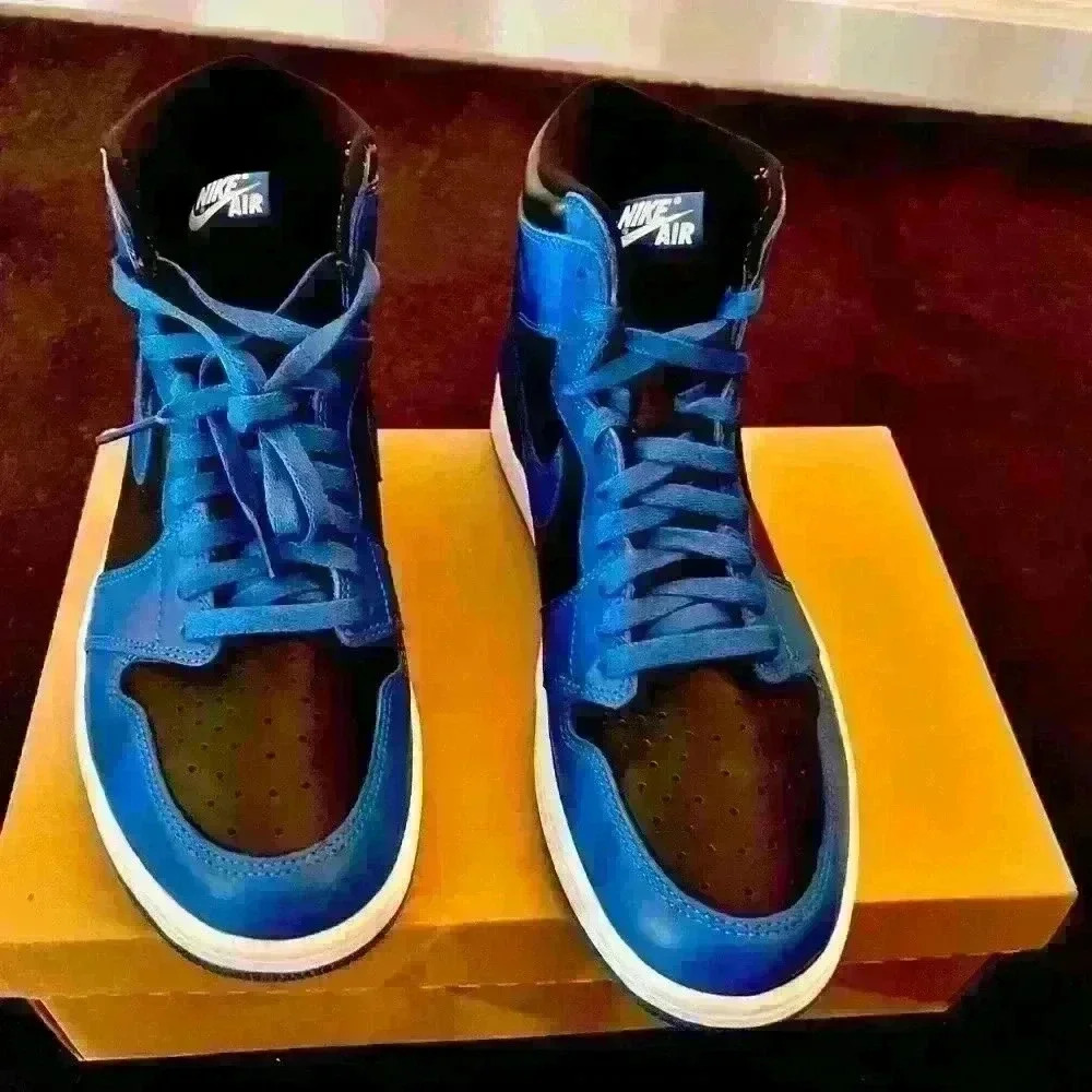 Nike Air Jordan Retro 1 High OG Dark Marina Blue Men’s US 11.5 - Picture 5 of 11